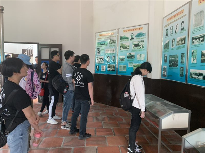 五四精神 薪火相傳