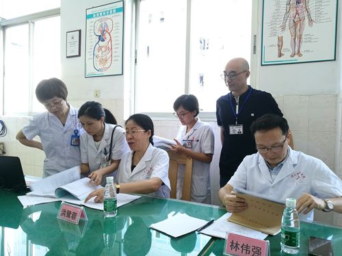 福建省高血壓病醫(yī)療質(zhì)量控制中心評價(jià)組蒞臨我院檢查指導(dǎo)工作