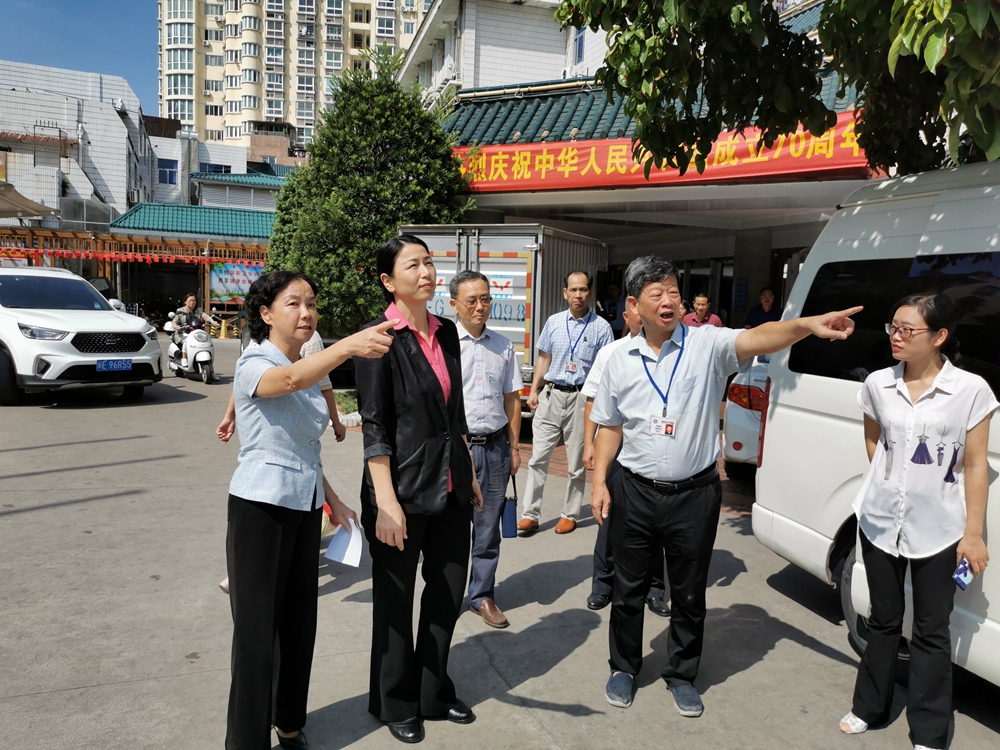 漳州市副市長吳衛(wèi)紅一行蒞臨我院調(diào)研指導(dǎo)
