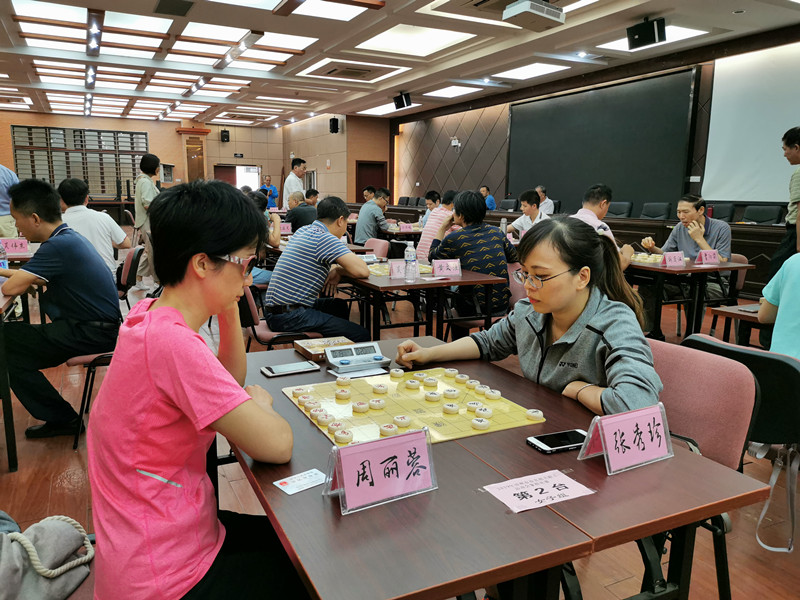 健身你我他，奮進(jìn)新時(shí)代