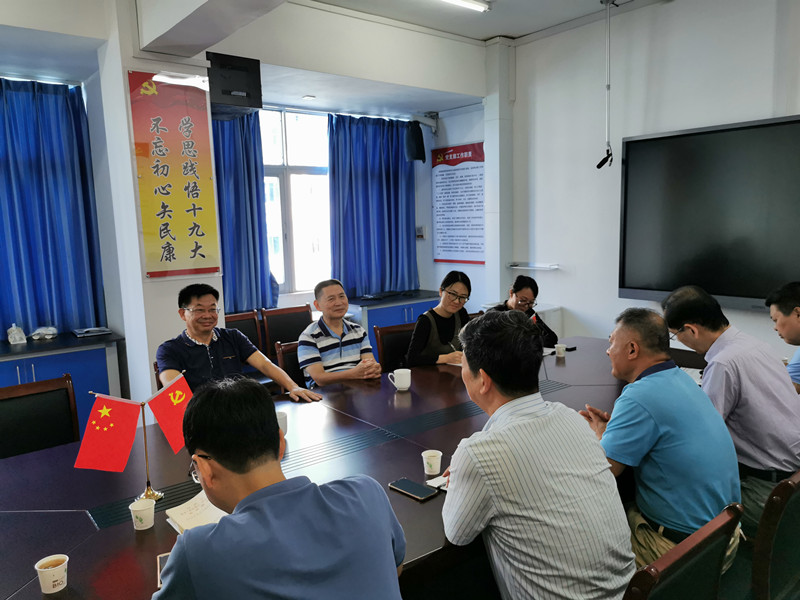 市衛(wèi)健委黨組成員、副主任郭麗瑞一行 蒞臨我院調(diào)研主題教育工作