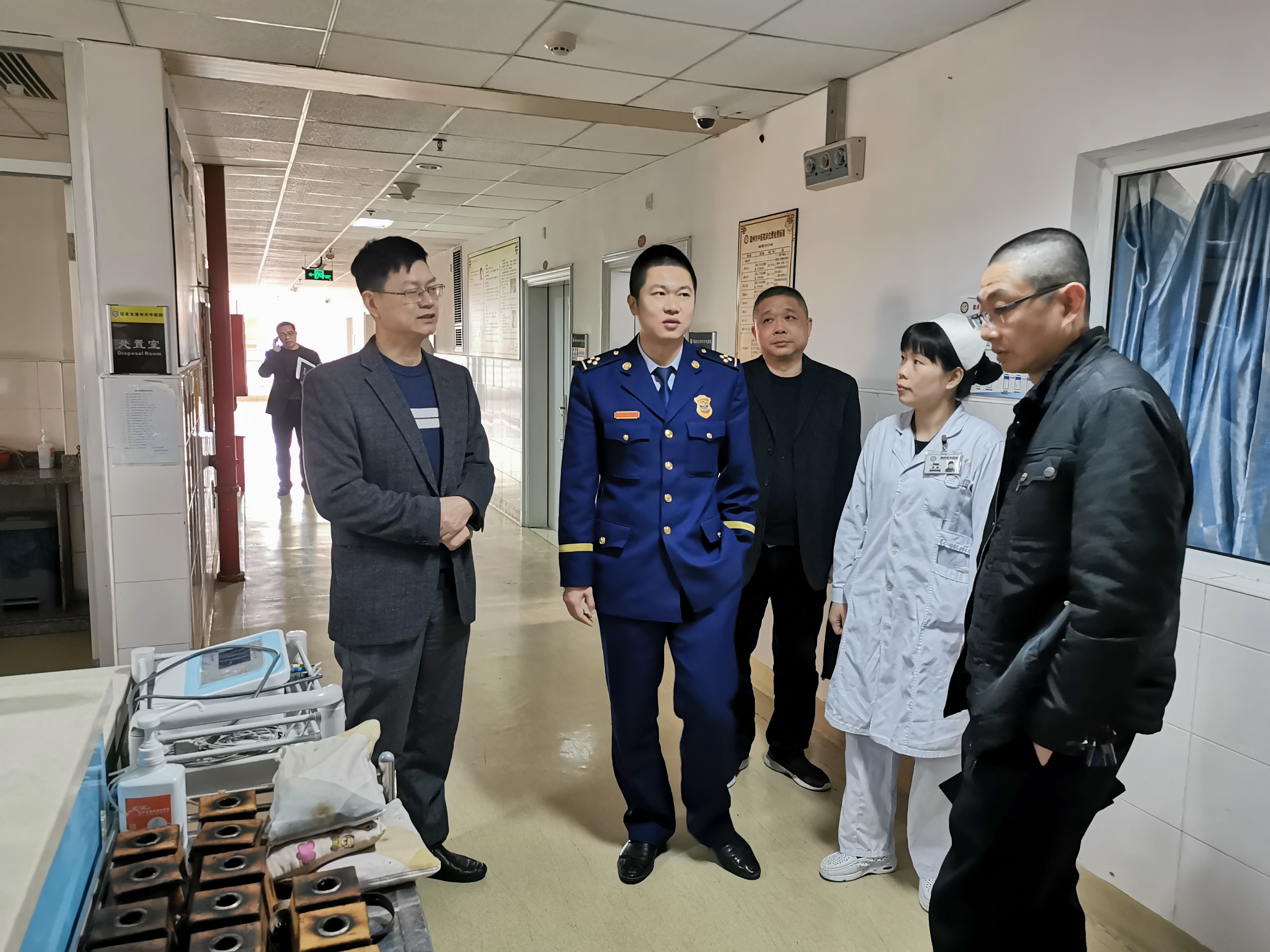 開(kāi)展節(jié)前安全大檢查 確保春節(jié)期間醫(yī)院安全穩(wěn)定