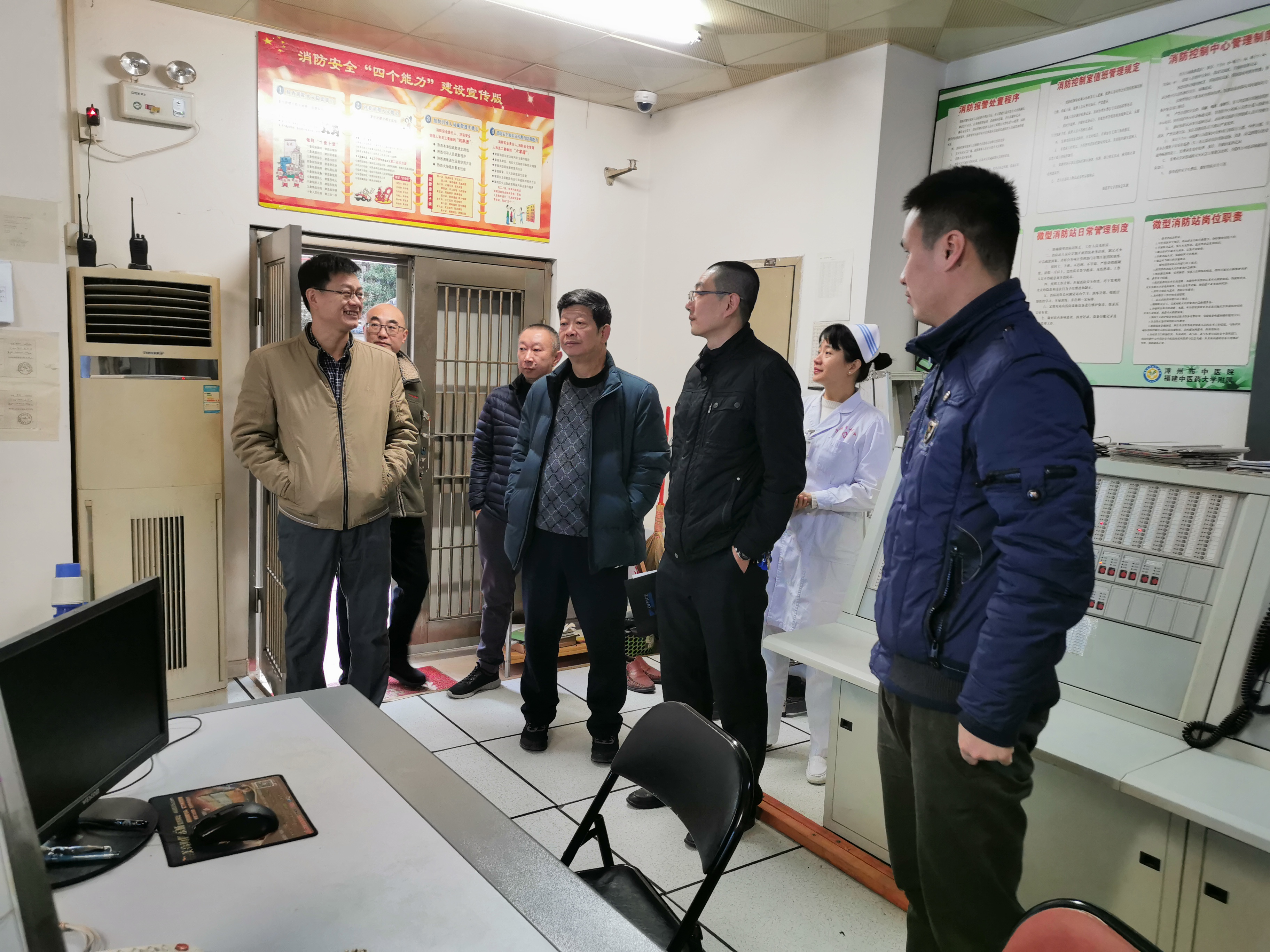 開(kāi)展節(jié)前安全大檢查 確保春節(jié)期間醫(yī)院安全穩(wěn)定