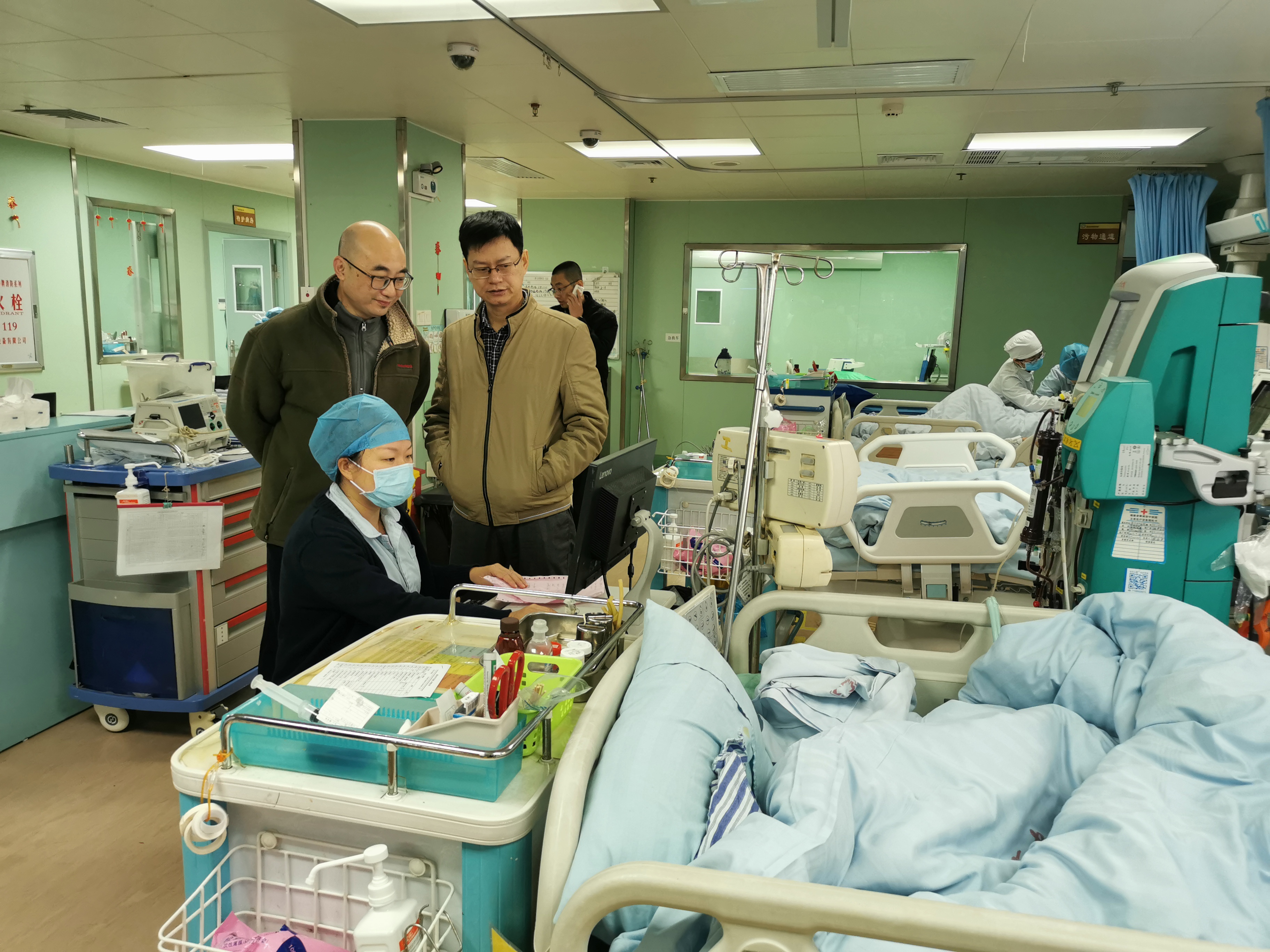 開(kāi)展節(jié)前安全大檢查 確保春節(jié)期間醫(yī)院安全穩(wěn)定