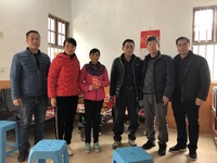 后方交給我們，白衣戰(zhàn)士請放心——漳州市中醫(yī)院領(lǐng)導(dǎo)慰問援助武漢護(hù)理人員親屬