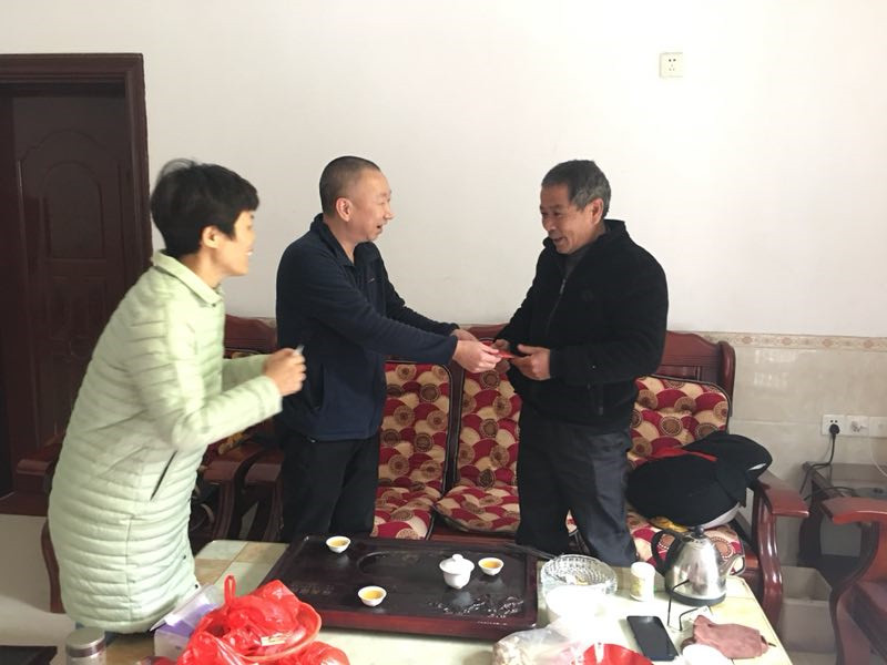 抗疫顯大愛  慰問傳真情——我院組織慰問第二批支援湖北醫(yī)療隊(duì)親屬