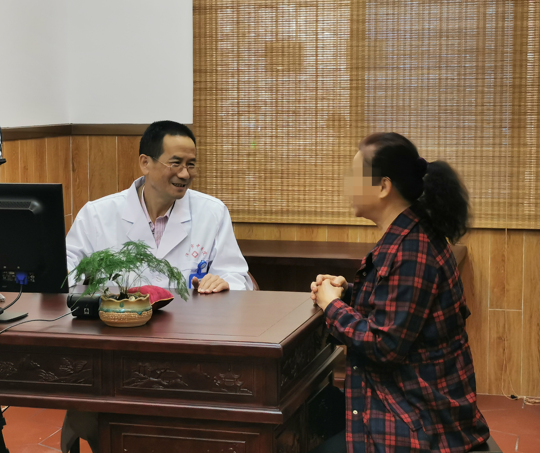 漳州市中醫(yī)院楊麗陽：醫(yī)術在身，內心溫暖