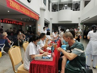 濃濃敬老情|漳州市中醫(yī)院開展系列敬老活動