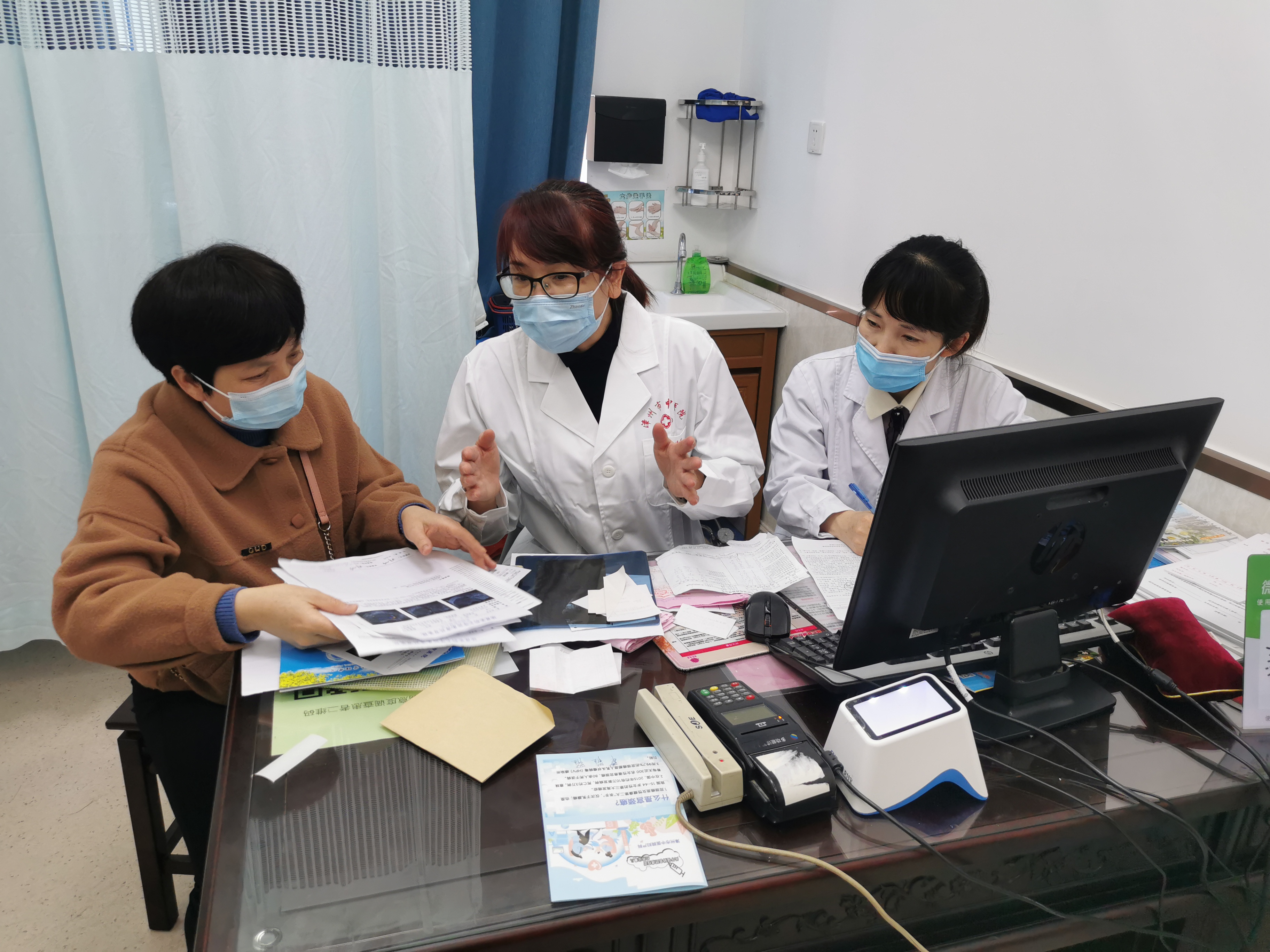 福建省婦科腫瘤防治聯(lián)盟漳州基地在我院正式掛牌啟動！