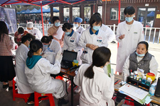 奉獻(xiàn)熱血 傳遞愛(ài)心|漳州市中醫(yī)院醫(yī)務(wù)人員無(wú)償獻(xiàn)血27300毫升