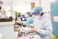 戰(zhàn)“疫”中的三個(gè)時(shí)刻