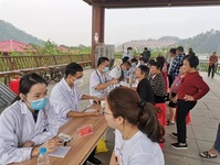 學習宣傳貫徹黨的二十大精神|義診服務惠民生 我為基層群眾送健康