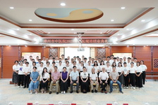 心中有夢(mèng) 眼里有光 腳下有路 未來可期——漳州市中醫(yī)院舉行2023屆中醫(yī)住院醫(yī)師規(guī)范化培訓(xùn)學(xué)員結(jié)業(yè)典禮