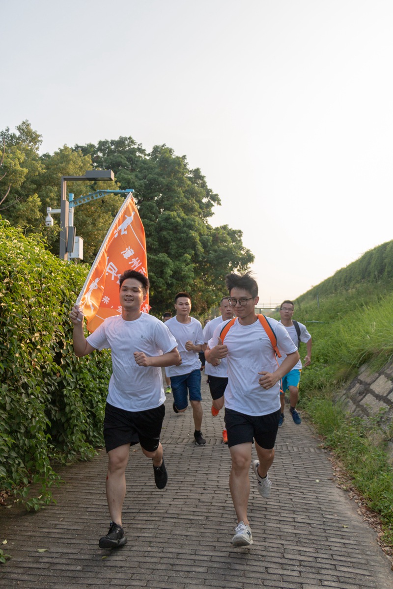 當(dāng)“全民健身日”遇上“中國醫(yī)師節(jié)”